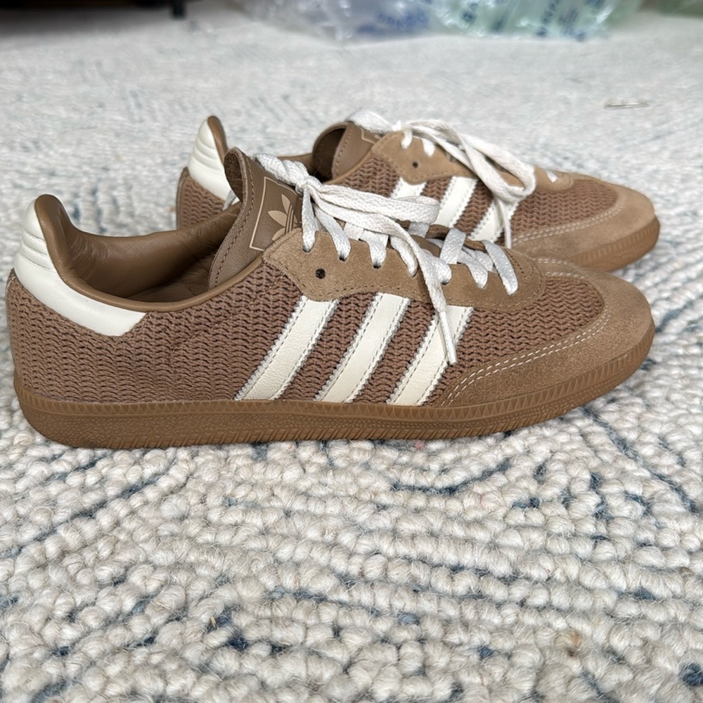 *Gently Worn* ADIDAS Samba OG "Cardboard" Mens/Womens Sneakers- IG1379 Size 7